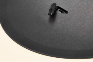 Lampa na baterie KETTLE Nordlux, czarny klips mocujący, biały plastik.