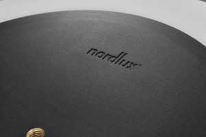 Lampa na baterie SPONGE Nordlux 1xLED, biała, tworzywo sztuczne, widok z bliska.