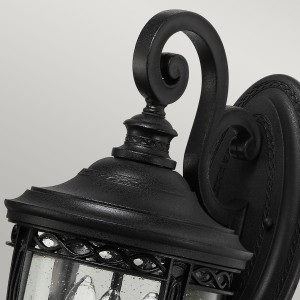 Kinkiet zewnętrzny Elstead Lighting English Bridle FE-EB2-M-BLK IP44 3xE14 Stal Czarny z ozdobnym uchwytem.