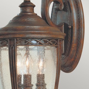 Kinkiet zewnętrzny Elstead Lighting English Bridle FE-EB2-M-BRB IP44 brązowy, elegancka stalowa obudowa z trzema źródłami światła E14.