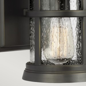 Kinkiet zewnętrzny Elstead Lighting Newport FE-NEWPORT-S-ANBZ IP44 brązowy z kloszem z tworzywa.