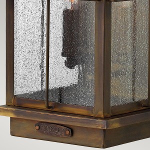 Kinkiet zewnętrzny Elstead Lighting Bingham miedziano-brązowy.