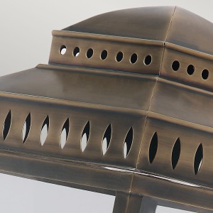 Kinkiet zewnętrzny Elstead Lighting Mansion House MANSION-HOUSE-WB1-BR IP44 mosiądz.