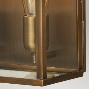 Kinkiet zewnętrzny Elstead Lighting Old Bailey OLD-BAILEY-L-BR IP44 2xE27 z mosiądzu.