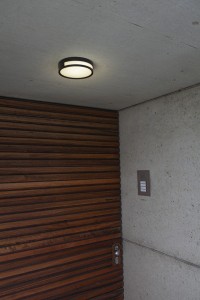 Lampa stropowa Lutec Rola 6382201012 IP54 1xLED Aluminium Czarny zamontowana na suficie
