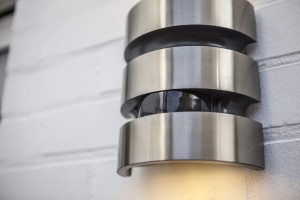 Kinkiet zewnętrzny LED Lutec Maya 5198401001 IP44 1xLED Stal zamontowany na ścianie.