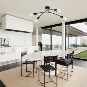 Lampa sufitowa HELIX TK Lighting 4xE27 15W w nowoczesnej jadalni.