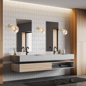 Kinkiet ESTERA TK Lighting 1xG9 6W Szkło Biały zamontowany na ścianie w nowoczesnej łazience.