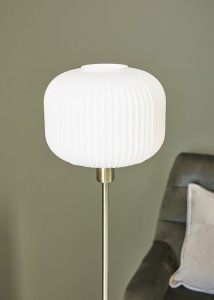 98f3beb2b70161463a3a1ee790a58081