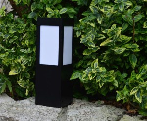 Lampa zewnętrzna słupek ogrodowy ARKAD 325 Radex IP 44 1x18W E27 Aluminium/Poliwęglan Grafit