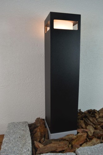 Lampa zewnętrzna słupek ogrodowy VOLUX 75 Radex IP 44 1x18W E27 Aluminium/Poliwęglan Czarny