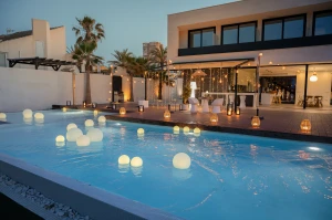 27280d76b9071f77f5840aca282273ea