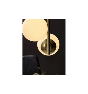 Lampa Wisząca Nordlux E14 3X40W Metal Mosiądz w stylu nowoczesnym z kulistymi kloszami.