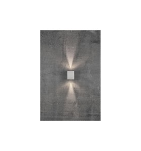 Lampa Ścienna Nordlux LED Aluminium Biały na betonowej ścianie.