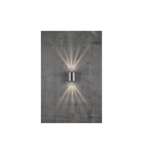 Lampa Ścienna Nordlux LED Stal nierdzewna na tle betonowej ściany.