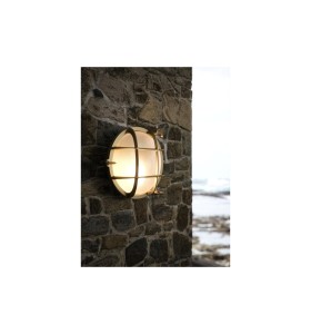Lampa Ścienna Nordlux E27 12,5W Mosiądz zamocowana na kamiennej ścianie