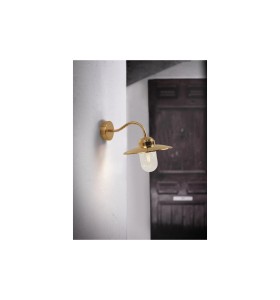Lampa Ścienna Nordlux E27 60W Miedź na białej ścianie.