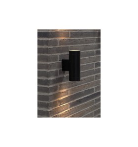 Lampa Ścienna Nordlux GU10 2X35W Metal Czarny zamontowana na ścianie z cegieł.