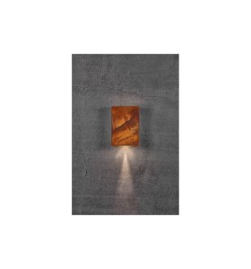 Lampa Ścienna Nordlux LED Metal Corten zamontowana na ścianie.