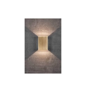 Lampa Ścienna Nordlux LED Mosiądz Mosiądz zamontowana na szarej, betonowej ścianie, emitująca światło ku górze i ku dołowi.