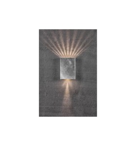 Lampa Ścienna Nordlux LED Srebrny emitująca światło na górę i dół ściany.