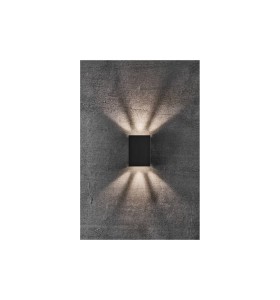 Lampa Ścienna Nordlux LED Aluminium Czarny zamontowana na szarej ścianie z widocznym rozproszeniem światła.