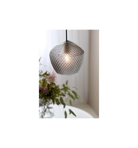 Lampa Wisząca Nordlux E27 40W w stylu vintage, zawieszona w jasnym wnętrzu.