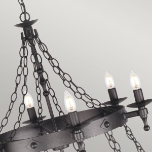 Lampa wisząca Warwick Elstead Lighting z żarówkami E14 w żelaznym grafitowym wykończeniu.