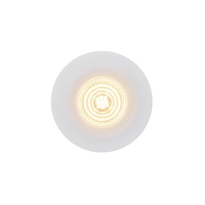 Lampa Sufitowa Spot Nordlux LED Plastik Biały z włączonym światłem.