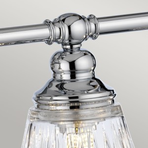Lampa ścienna kinkiet Keynes Elstead Lighting chromowany detal.