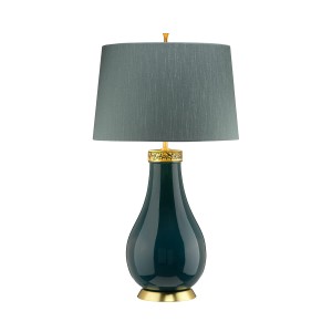 Lampa stołowa Havering Elstead Lighting turkusowa z ceramiczną podstawą i stalowymi wykończeniami.