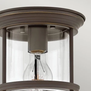 Lampa sufitowa plafon Hadrian Elstead Lighting, stalowo-szklana w olejowanym brązie.